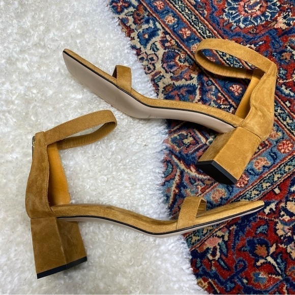 Good American Square Toe Suede Ankle Strap Block Heels Sandal Amber - Picture 2 of 5